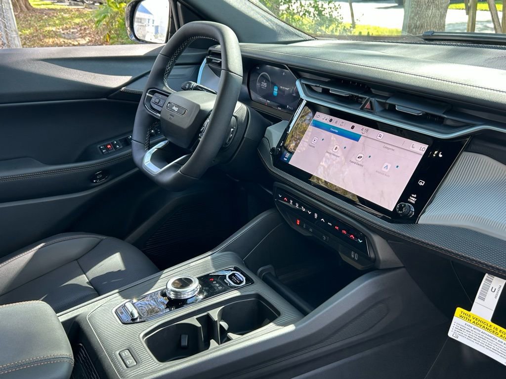 New 2026 Jeep Cherokee Limited image 29