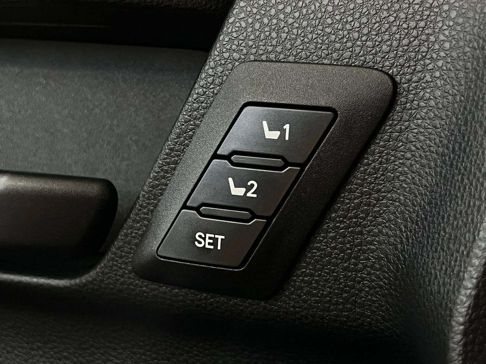 Certified 2026 Toyota 4Runner TRD Off-Road Premium image 15