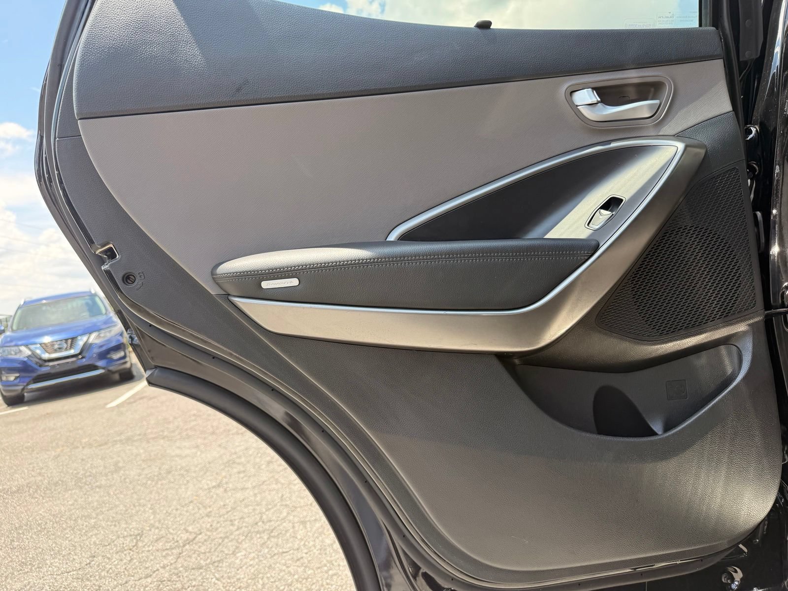 Used 2017 Hyundai Santa Fe Sport FWD image 24