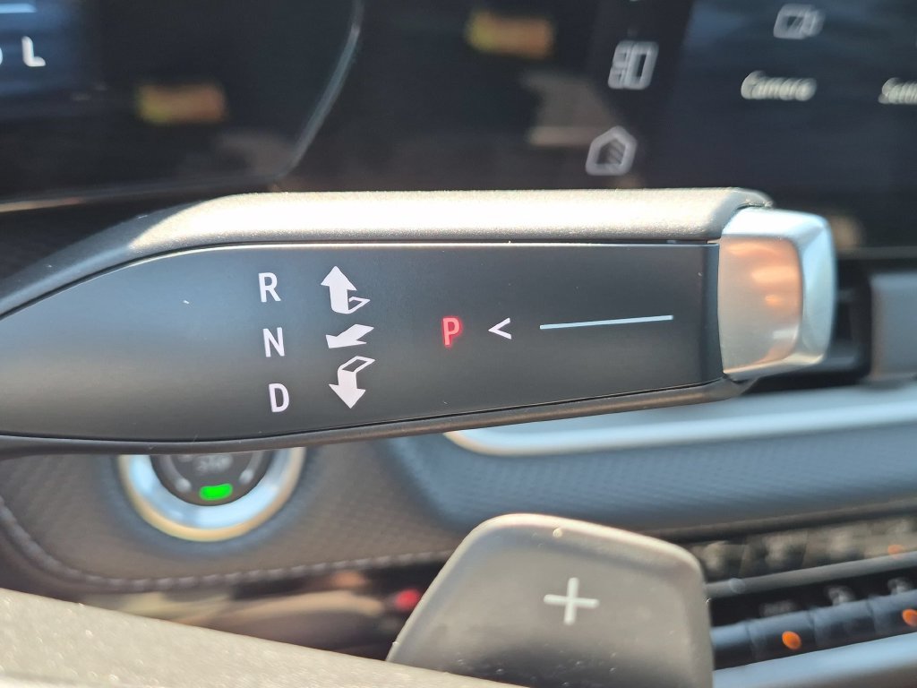 Used 2026 Chevrolet Equinox LT FWD image 19