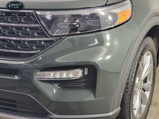 Certified 2023 Ford Explorer XLT w/ Equipment Group 202A AWD/4WD image 9