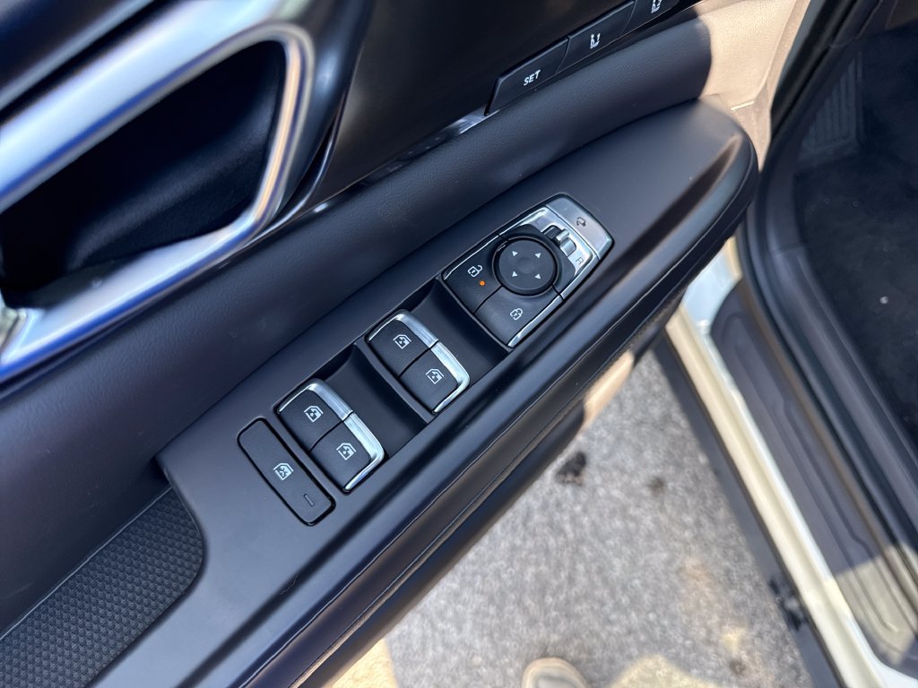 New 2027 Kia Carnival SX FWD image 11