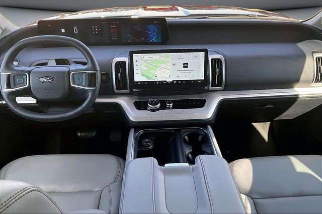 Used 2025 Ford Expedition Max Active image 7