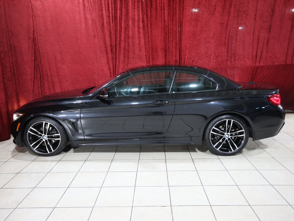 Used 2020 BMW 430i Convertible w/ M Sport Package RWD image 3