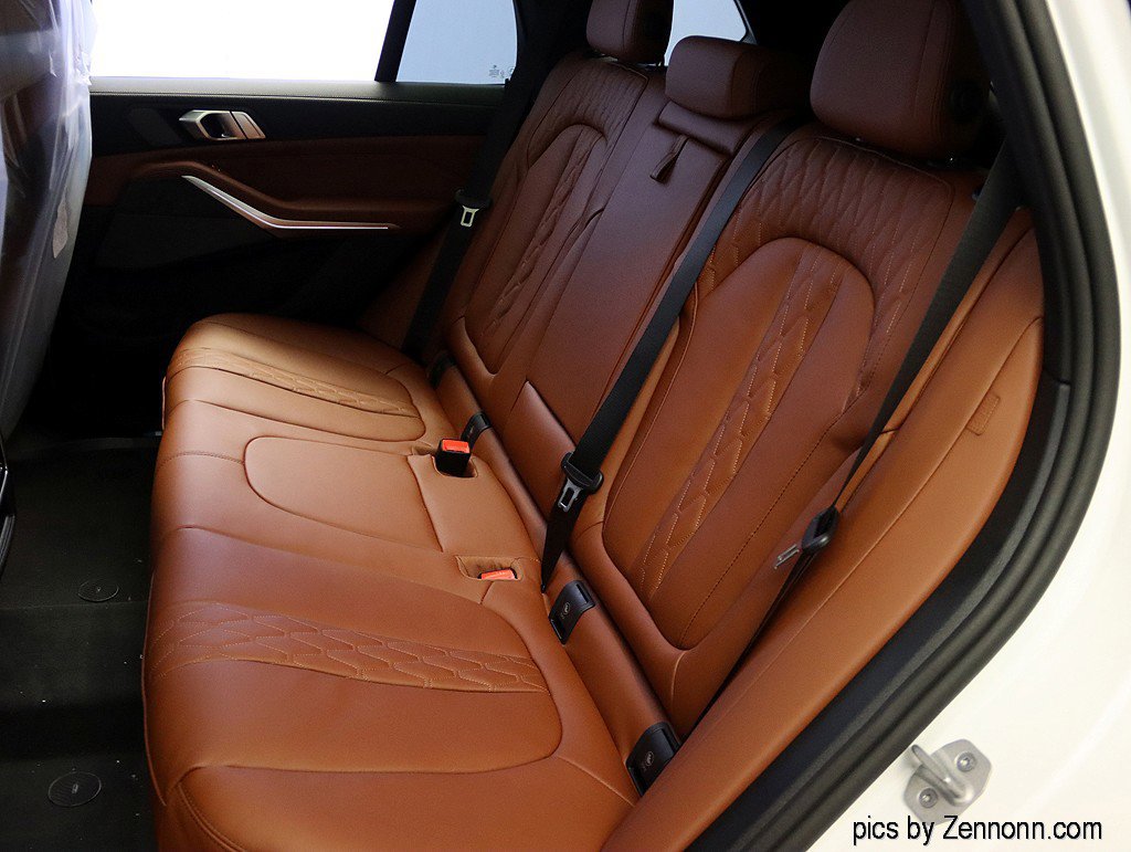 Used 2026 BMW X5 xDrive40i image 16