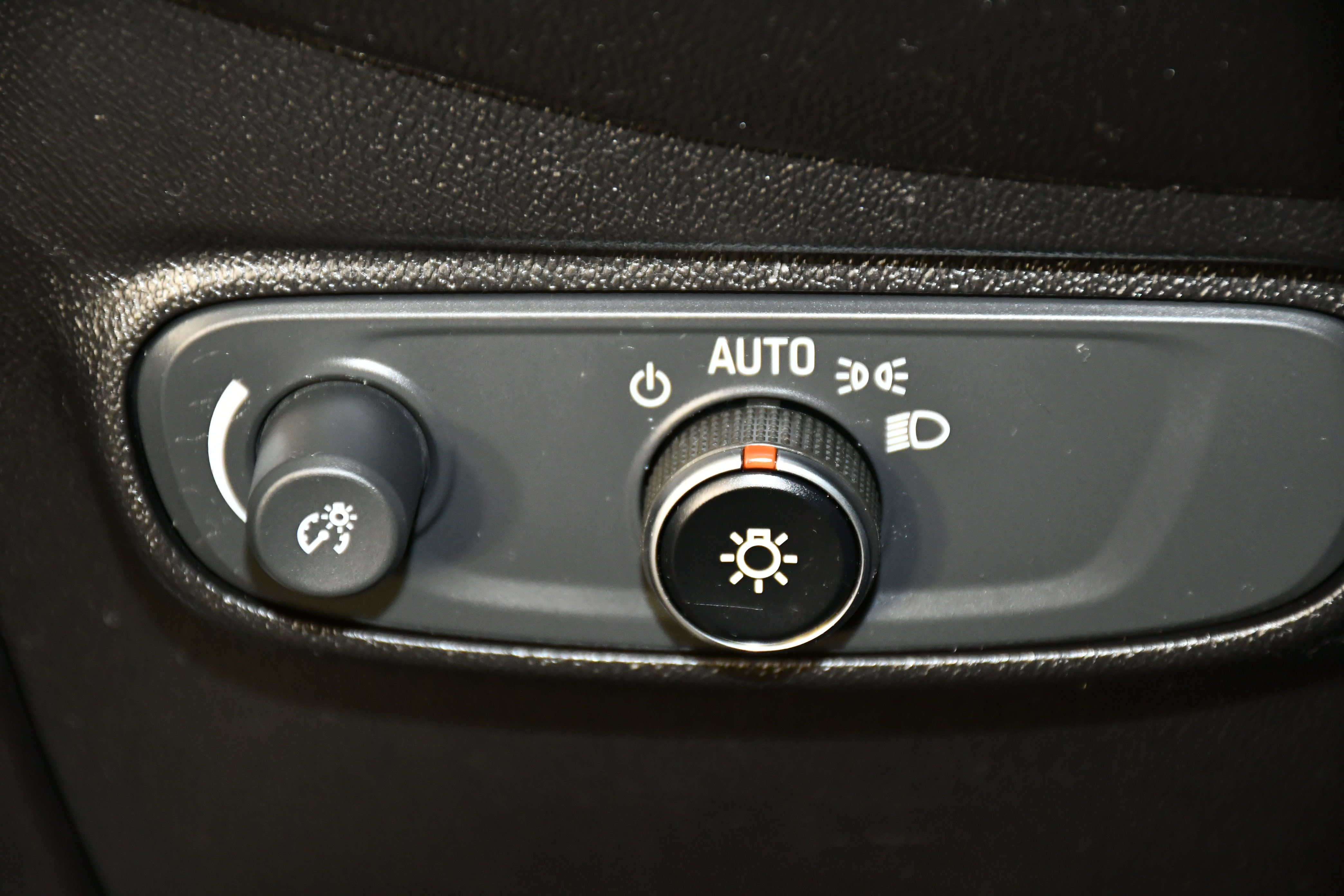 Used 2019 Chevrolet Equinox LT image 33