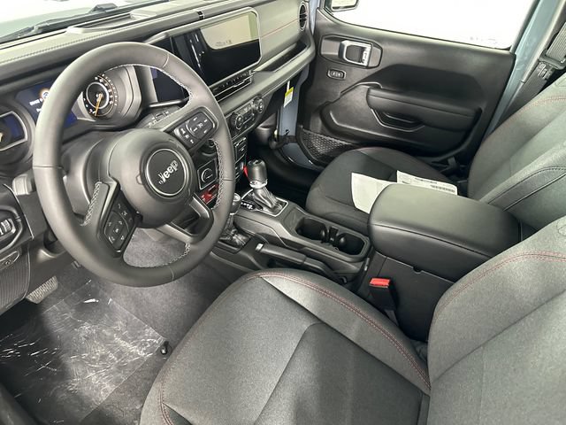 New 2026 Jeep Wrangler Unlimited Rubicon AWD/4WD image 23