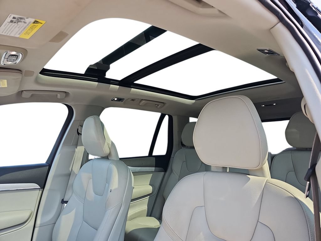 Used 2018 Volvo XC90 T5 Momentum w/ Convenience Package AWD/4WD image 29