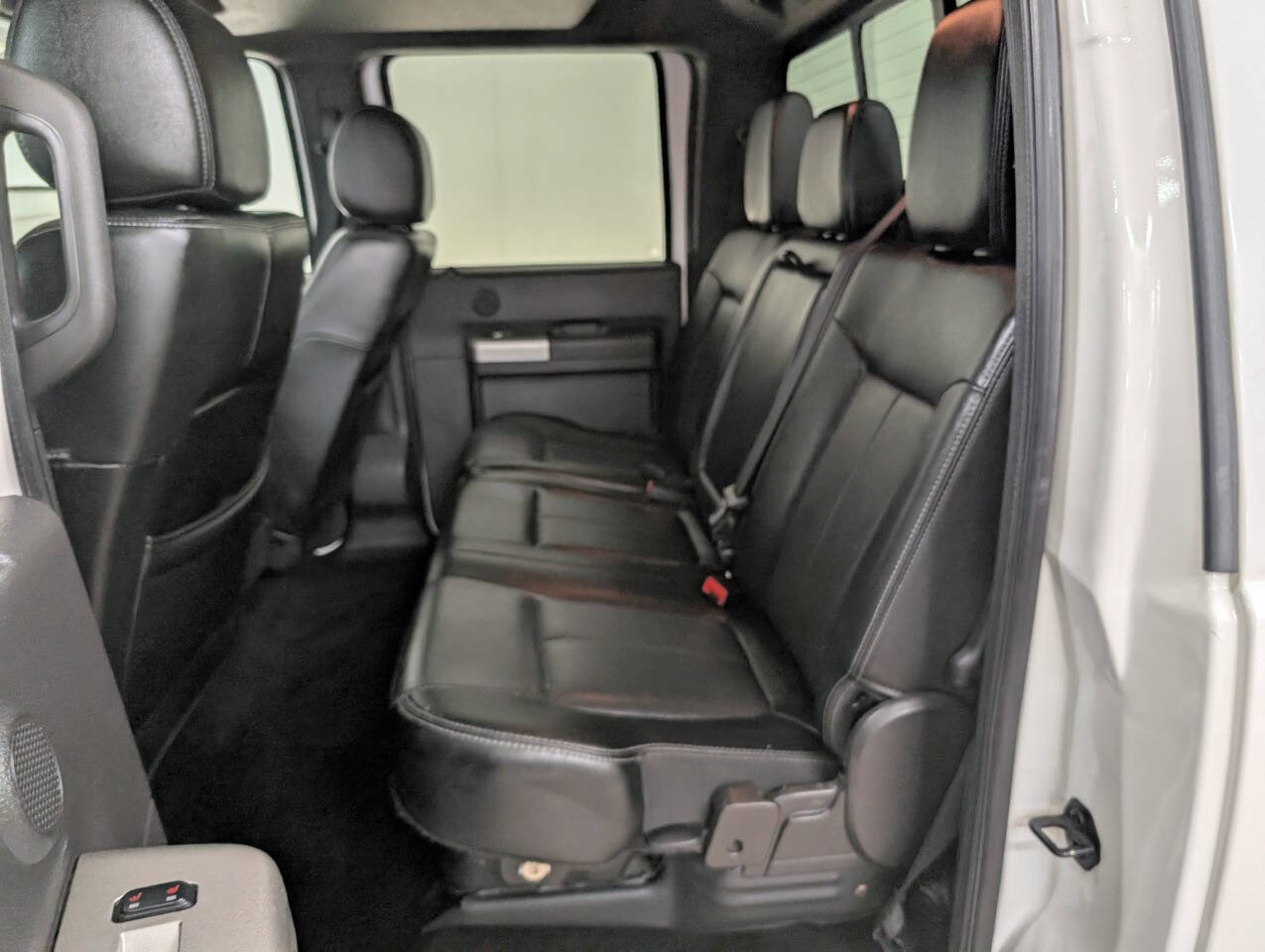 Used 2016 Ford F250 Lariat w/ Lariat Ultimate Package image 15