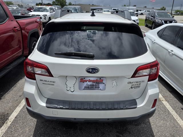 Used 2017 Subaru Outback 2.5i Limited AWD/4WD image 3