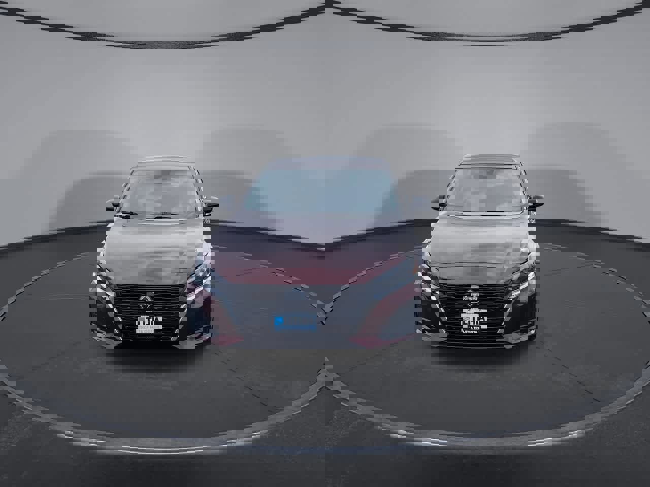 Used 2025 Nissan Altima 2.5 SV image 3