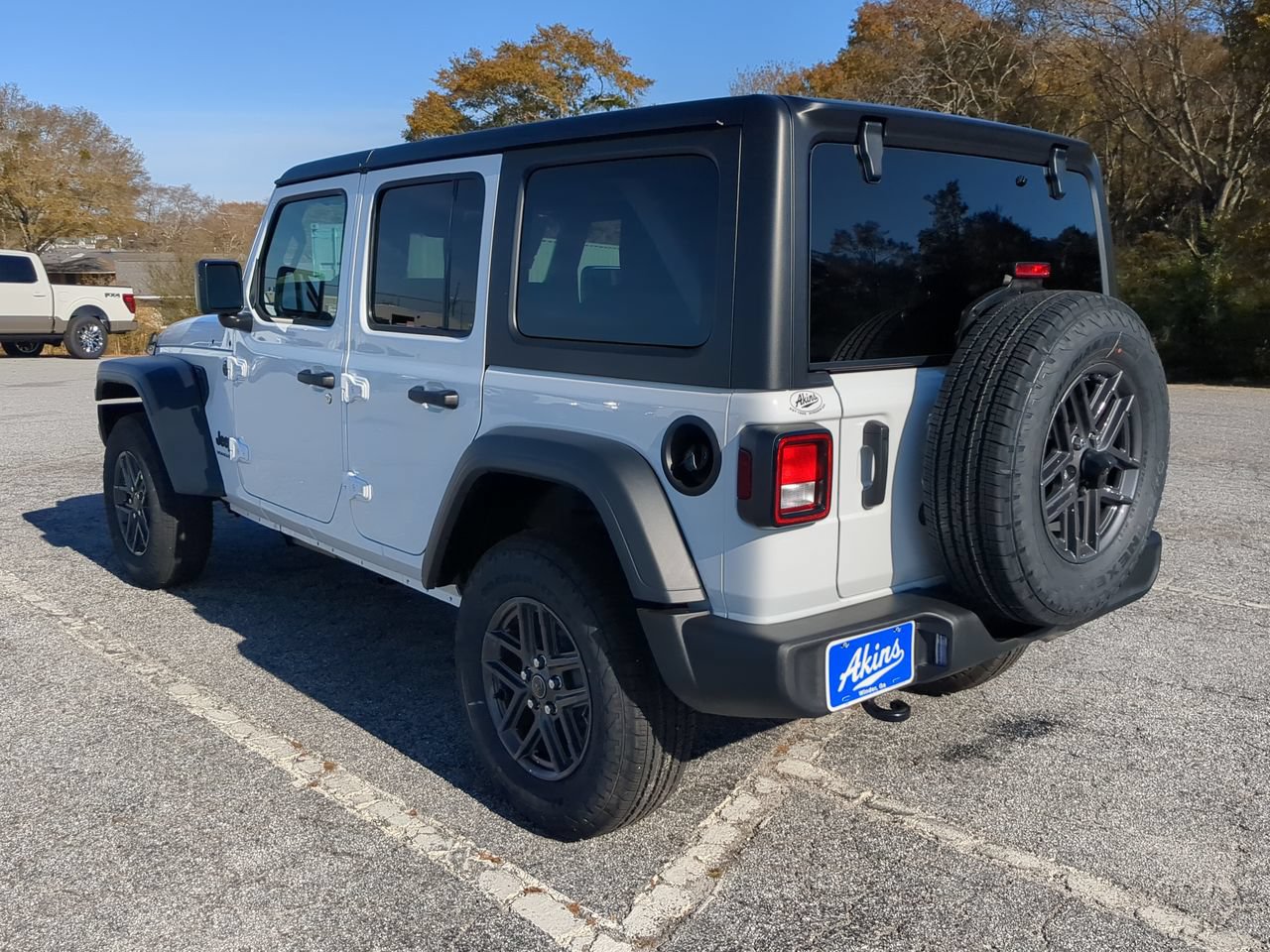 New 2026 Jeep Wrangler Unlimited Sport AWD/4WD image 5