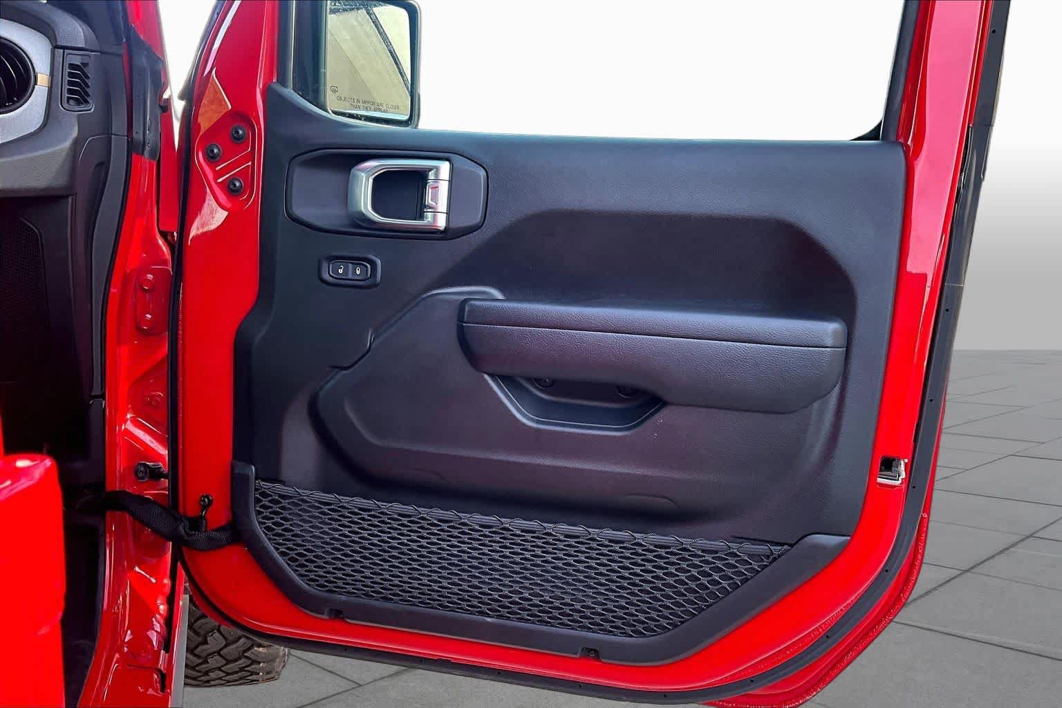 Used 2025 Jeep Wrangler Unlimited Sport AWD/4WD image 22