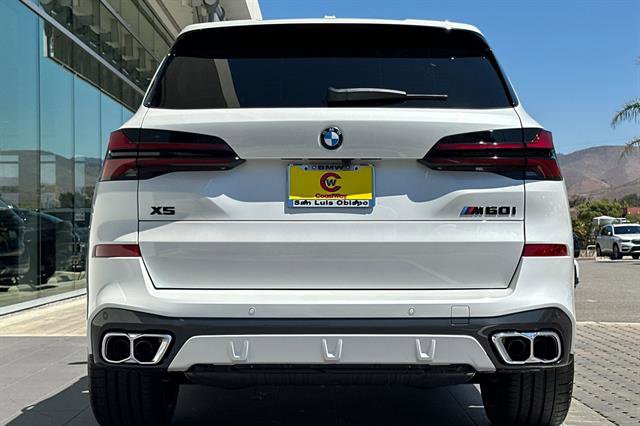 New 2026 BMW X5 M60i w/ Executive Package image 4