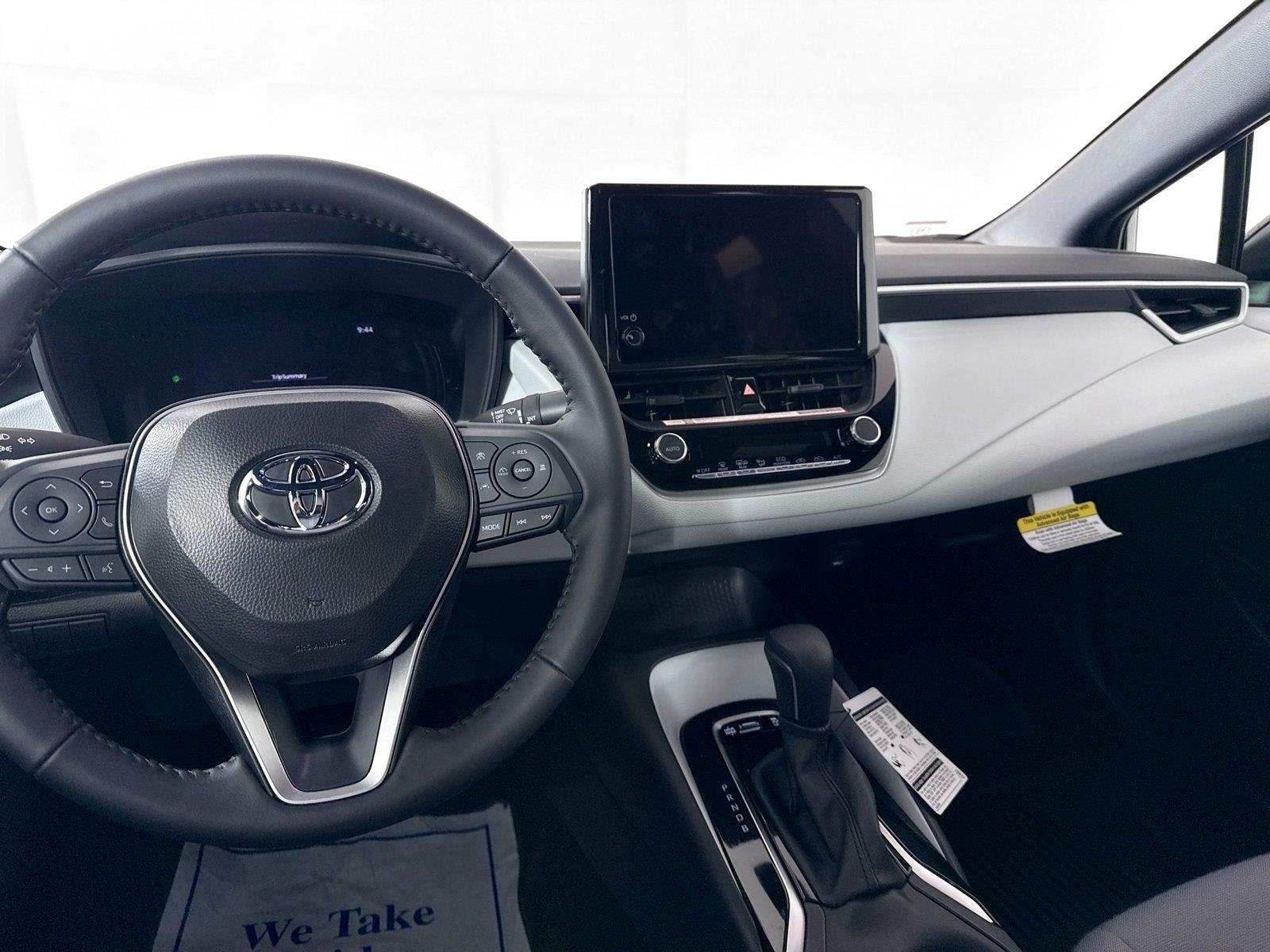 New 2026 Toyota Corolla SE FWD image 32