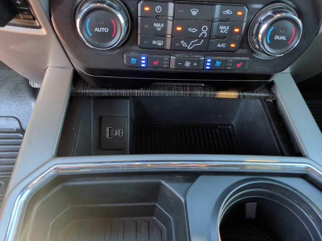Used 2021 Ford F350 Lariat w/ Chrome Package AWD/4WD image 30