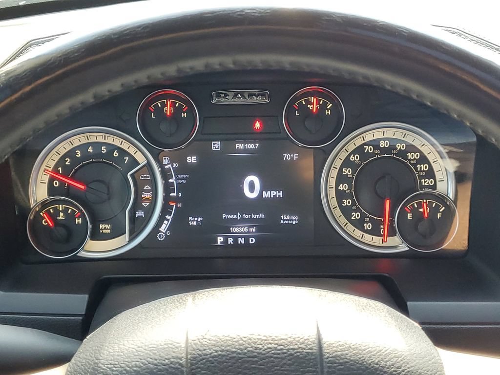 Used 2017 RAM 1500 Laramie AWD/4WD image 17