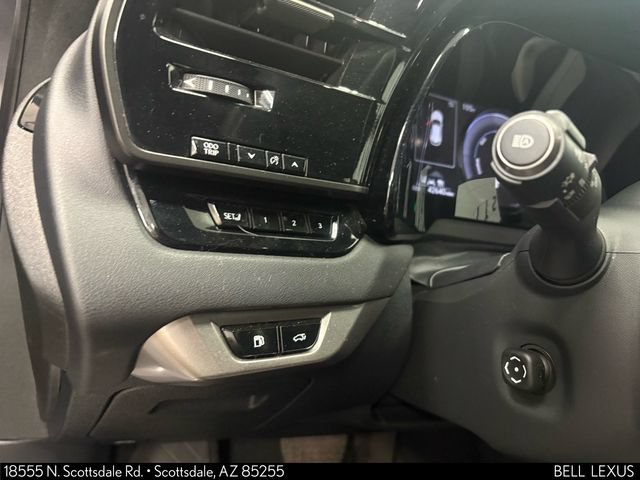 Used 2023 Lexus RX 350h w/ Accessory Package (Z1) AWD/4WD image 19