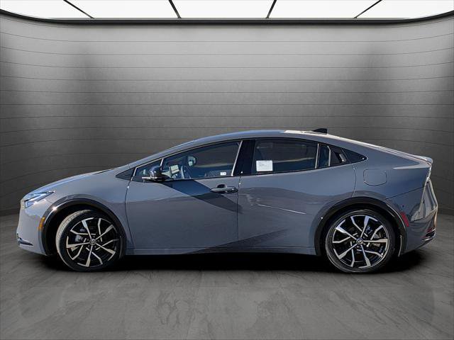 New 2026 Toyota Prius Plug-In Hybrid image 2