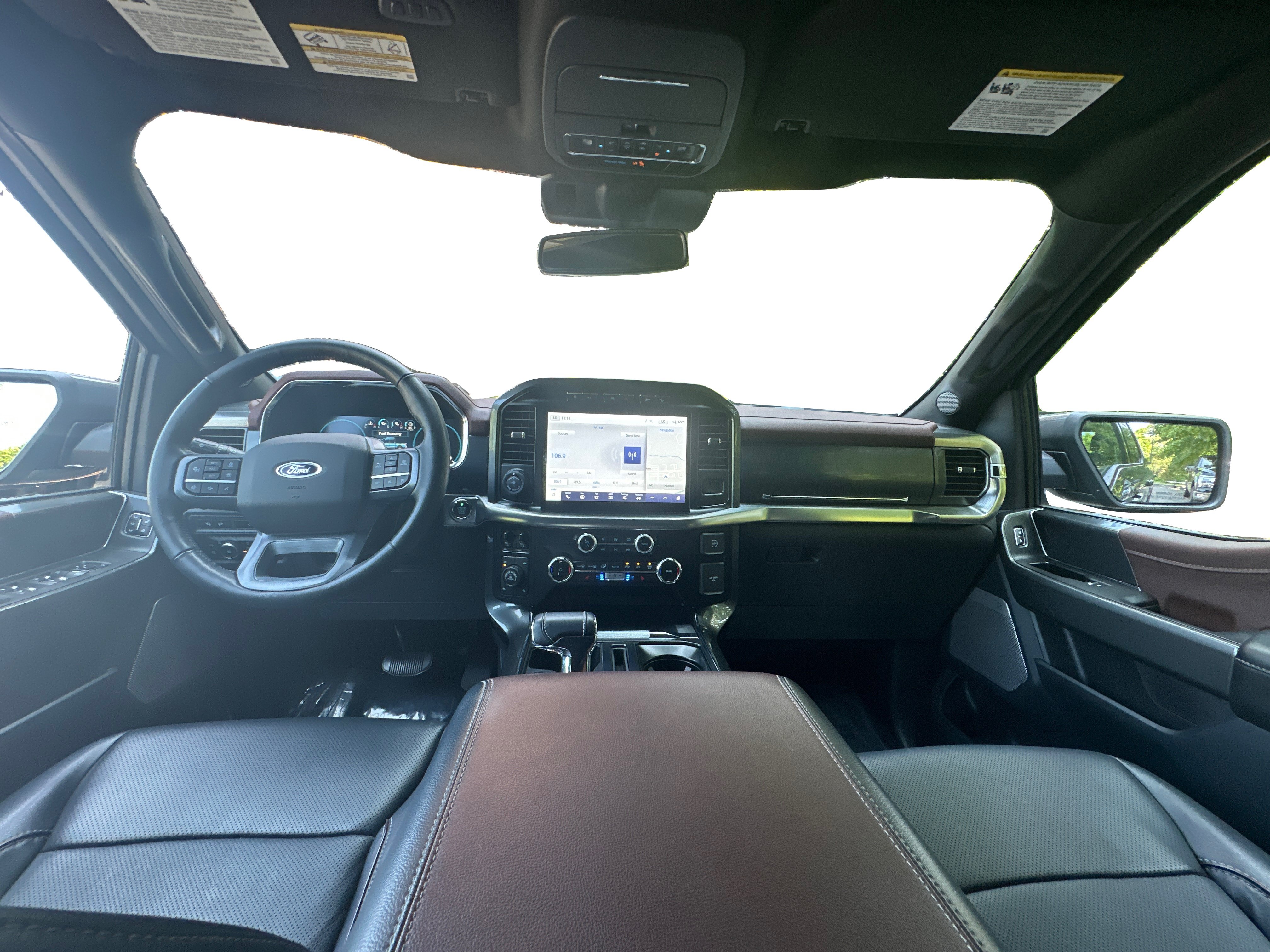 Used 2023 Ford F150 Lariat AWD/4WD image 14
