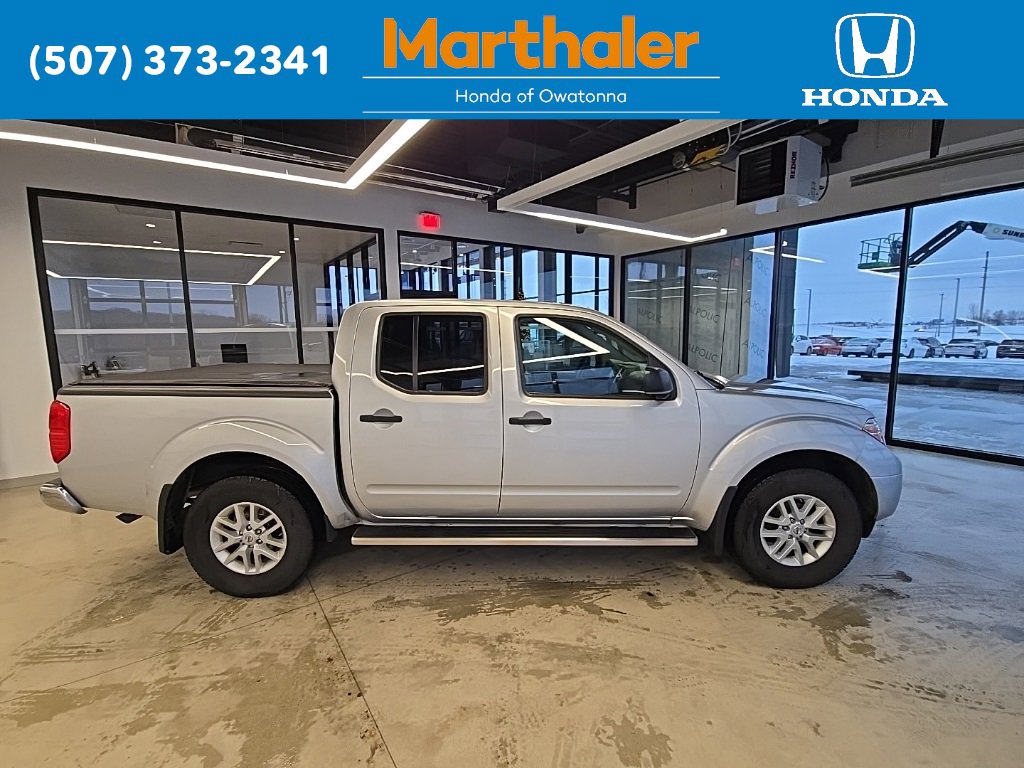 Used 2018 Nissan Frontier SV image 6