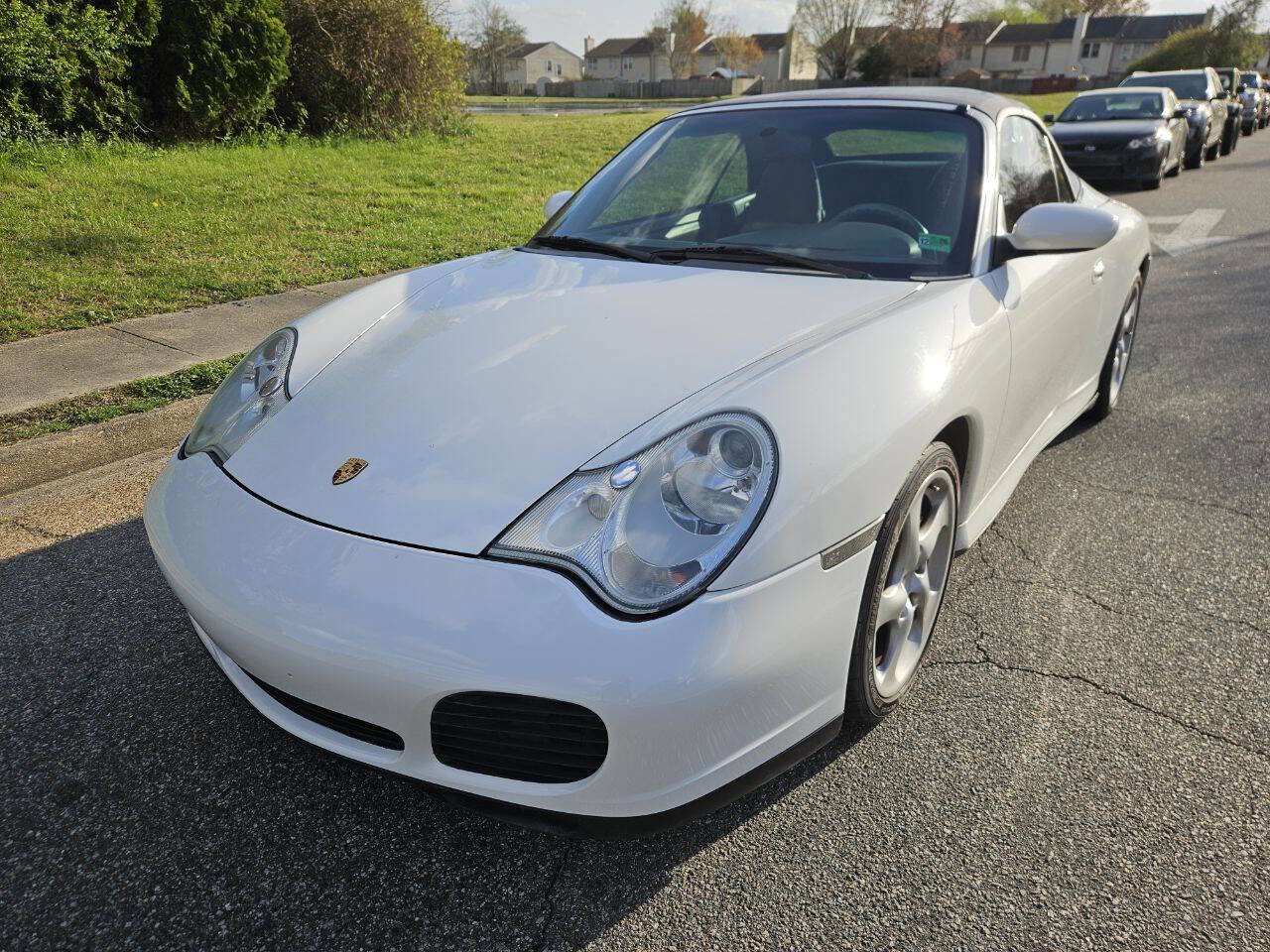 Used 2005 Porsche 911 Carrera 4S AWD/4WD image 3