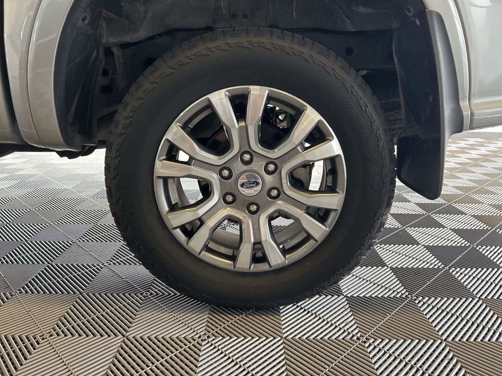 Used 2023 Ford Ranger Lariat image 8