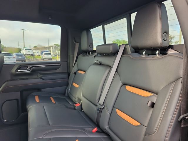 Used 2024 GMC Sierra 2500 AT4 w/ AT4 Premium Plus Package image 10