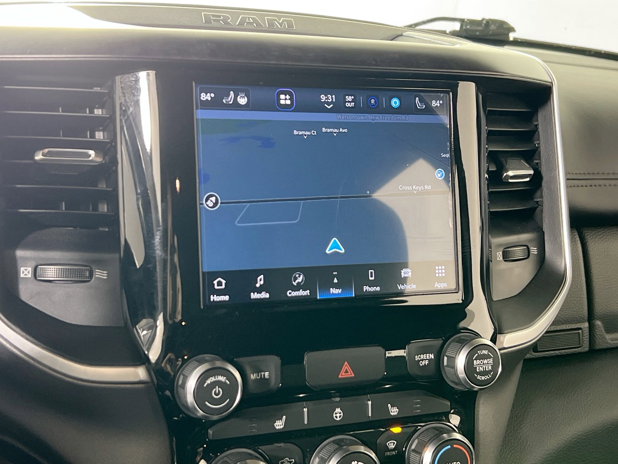 Used 2022 RAM 1500 Big Horn image 13