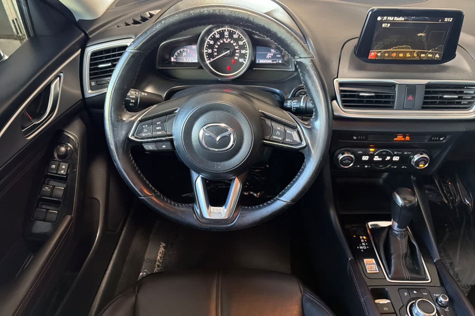 Used 2018 MAZDA MAZDA3 Touring FWD image 14