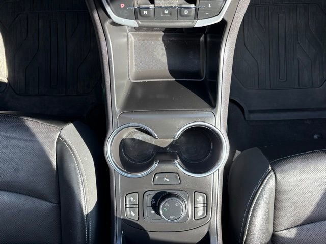 Certified 2024 GMC Terrain SLT w/ Infotainment Package II image 29