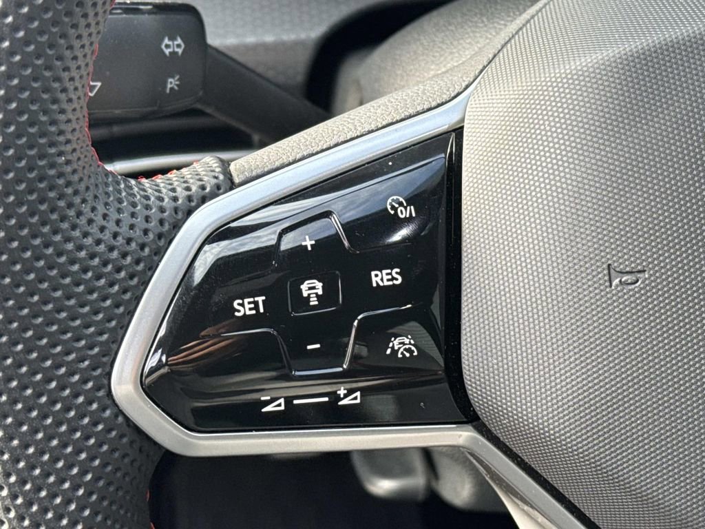 Used 2024 Volkswagen GTI Autobahn image 25