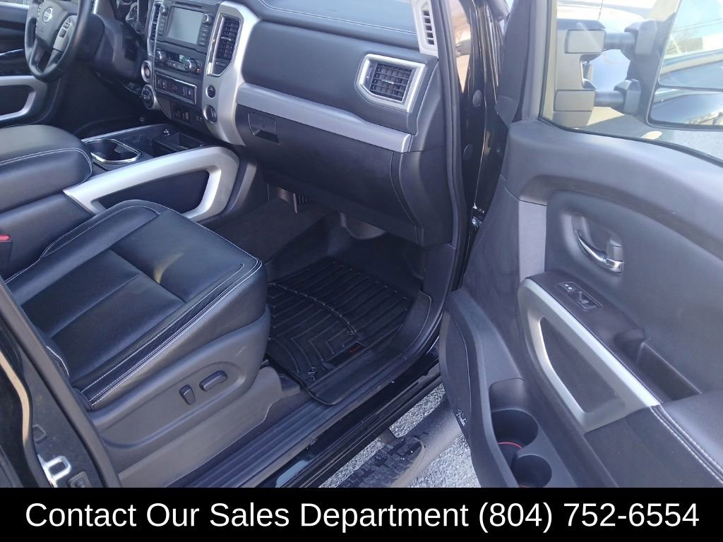 Used 2019 Nissan Titan PRO-4X w/ Pro-4x Convenience Package image 28