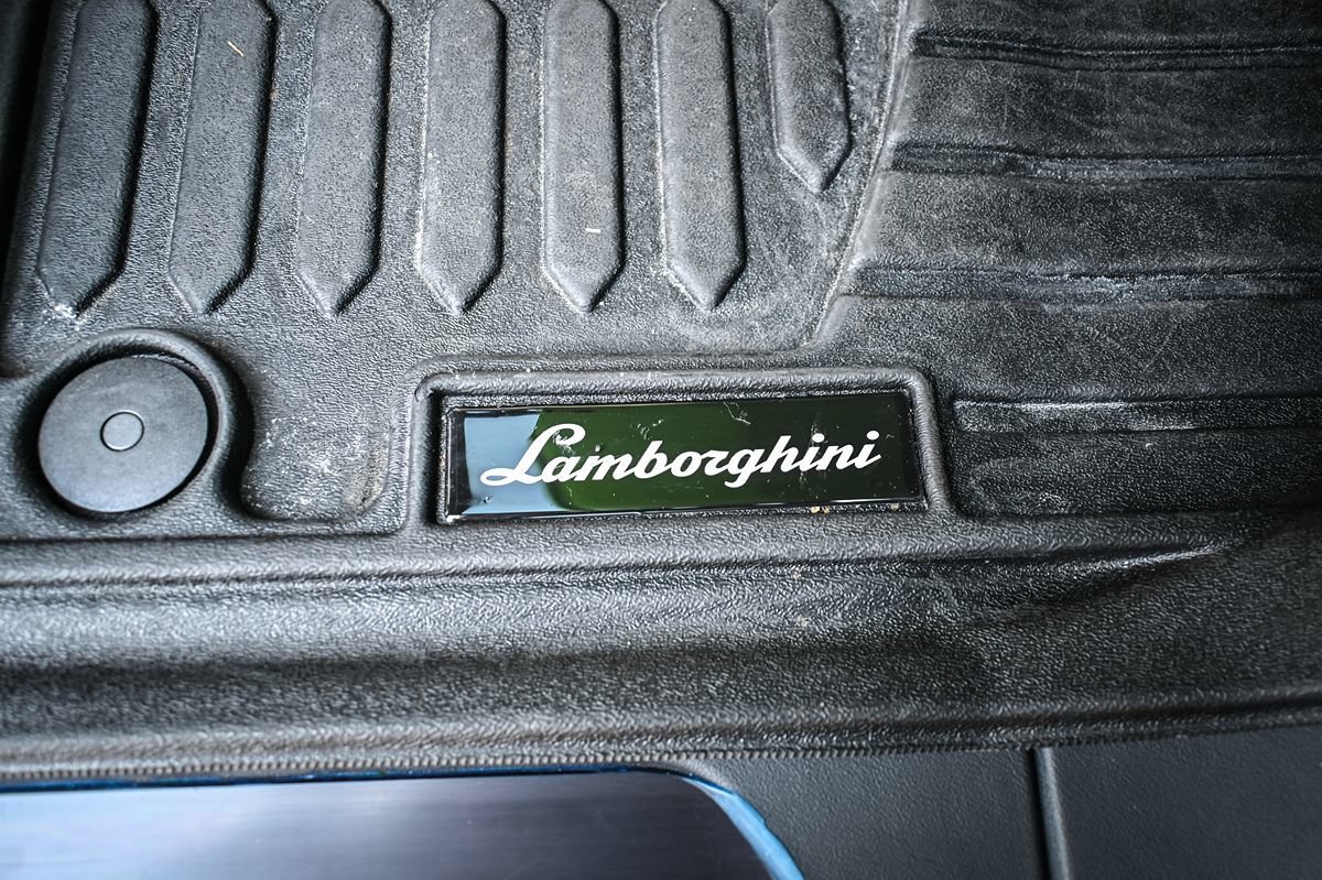 Used 2024 Lamborghini Urus S AWD/4WD image 34