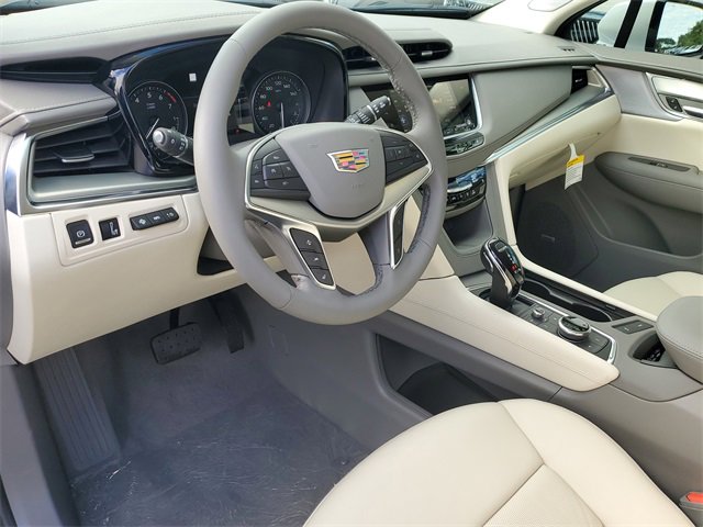 New 2026 Cadillac XT5 Premium Luxury w/ Driver Assist Package image 11