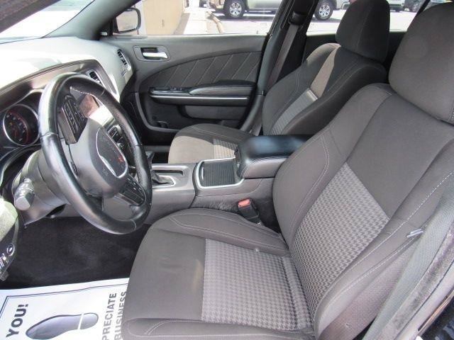 Used 2023 Dodge Charger SXT RWD image 24