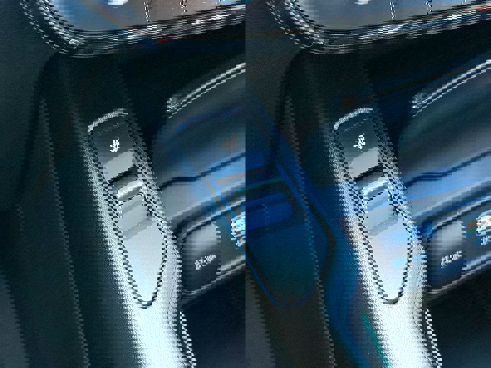 New 2025 Kia Telluride S image 21