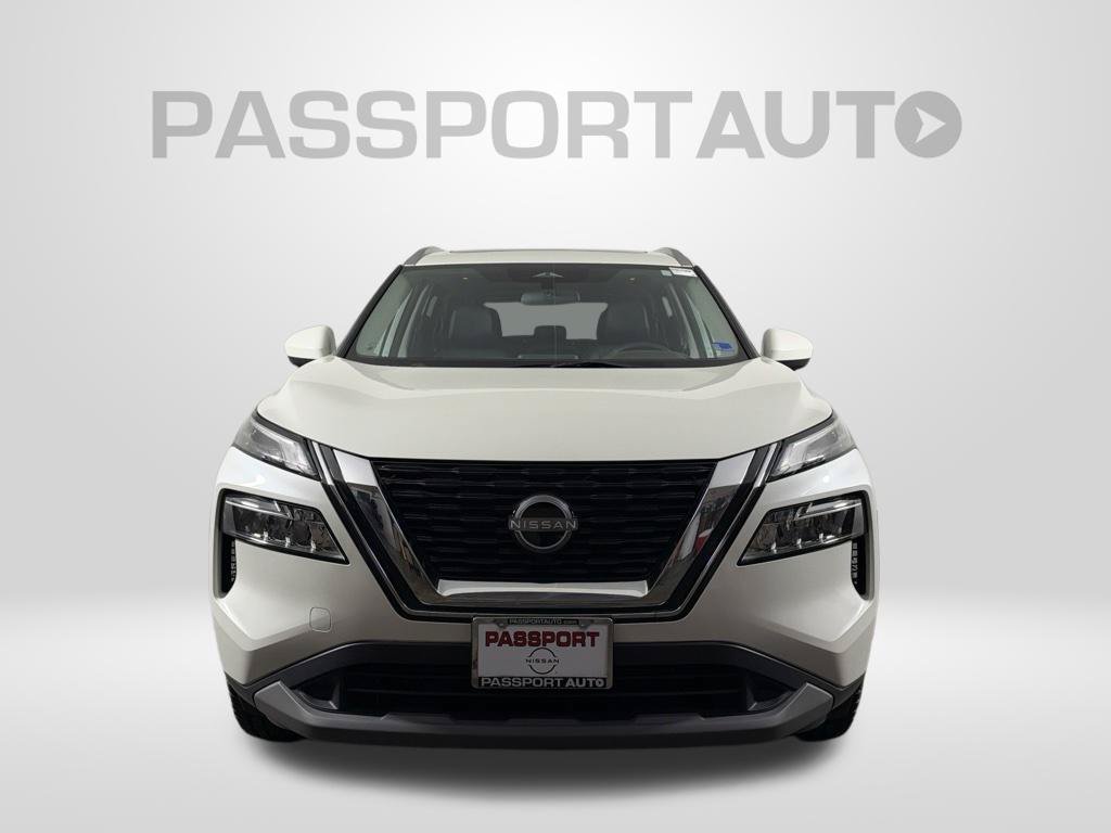 Certified 2023 Nissan Rogue SV w/ SV Premium B Package FWD image 2
