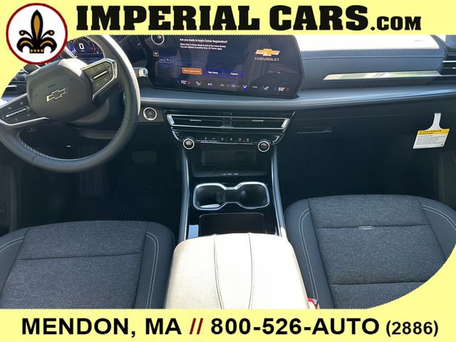 New 2026 Chevrolet Traverse LT w/ Midnight/Sport Edition FWD image 17