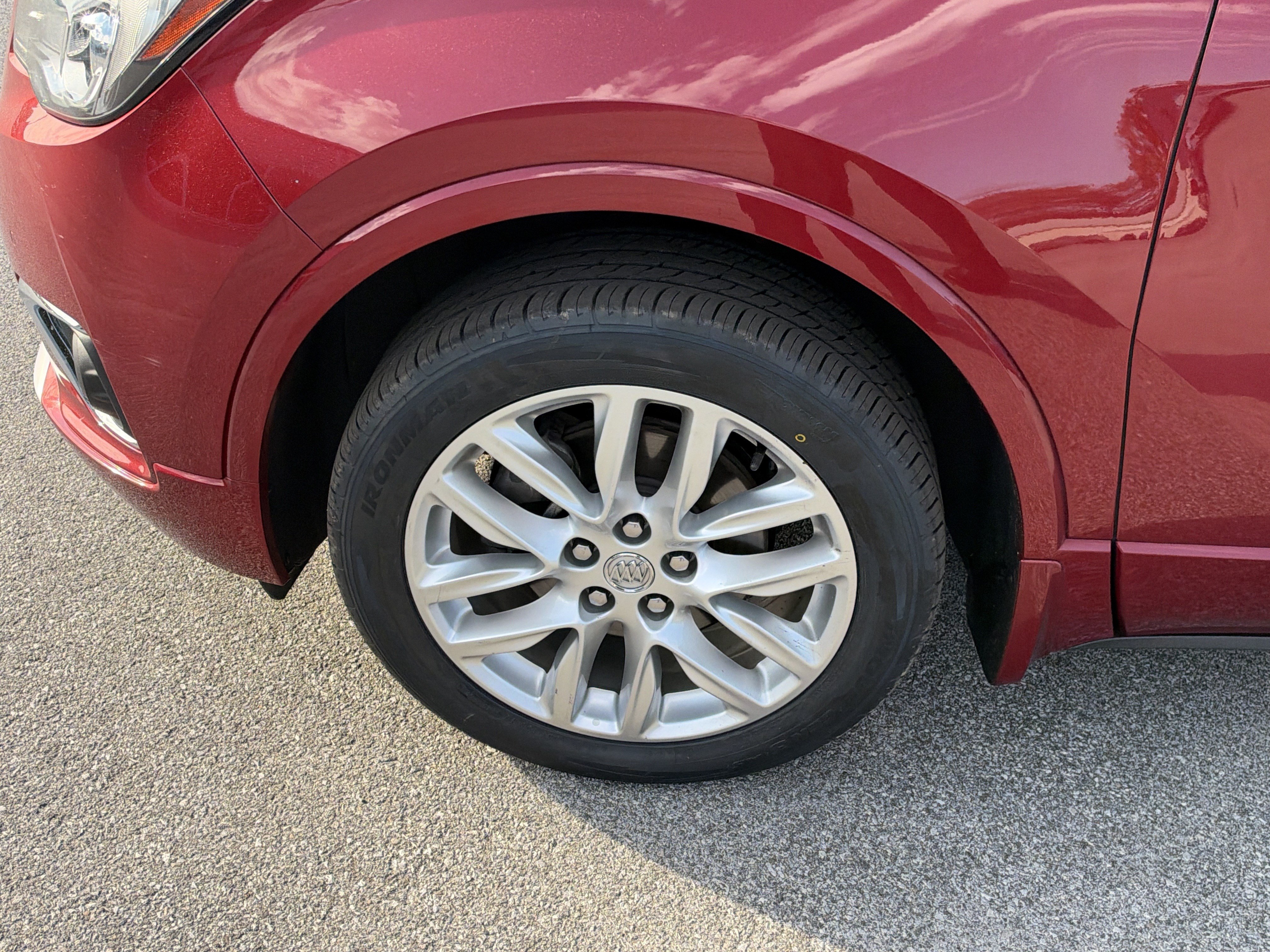 Used 2019 Buick Envision Premium AWD/4WD image 77