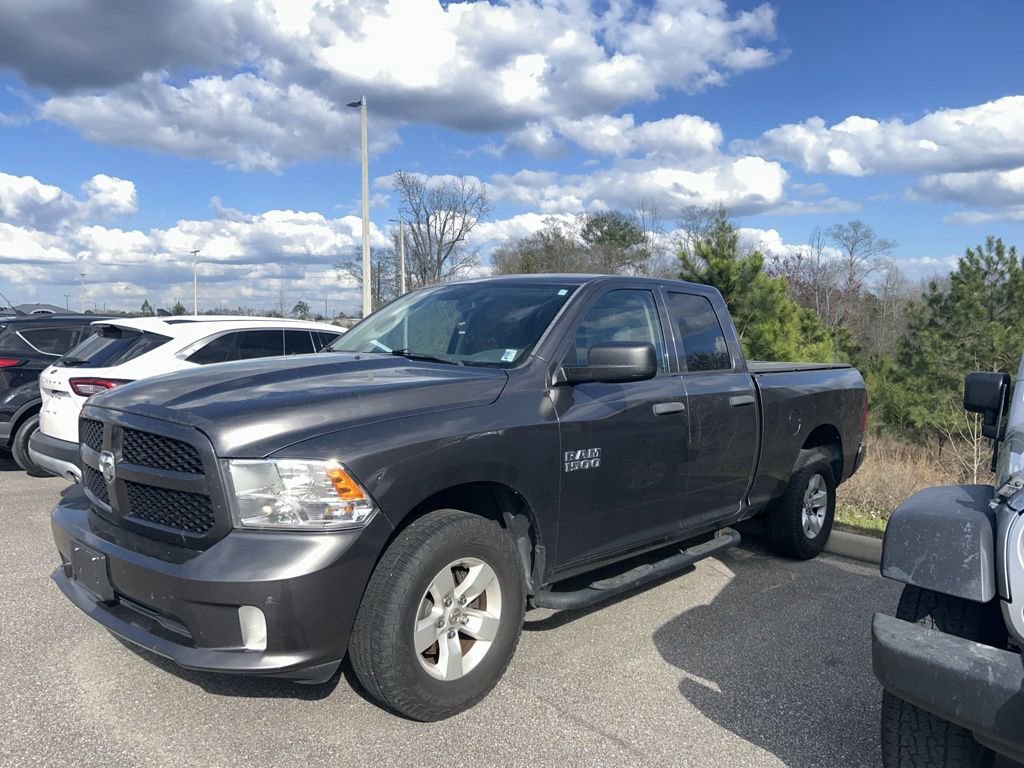Used 2017 RAM 1500 Express image 2