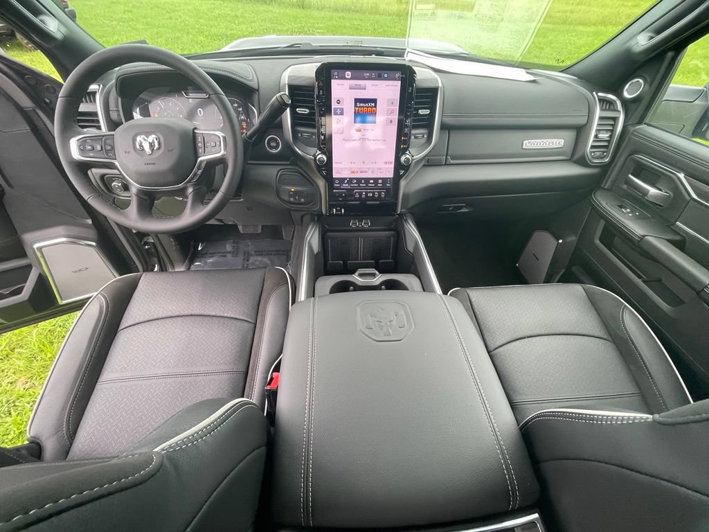 New 2026 RAM 2500 Laramie AWD/4WD image 3
