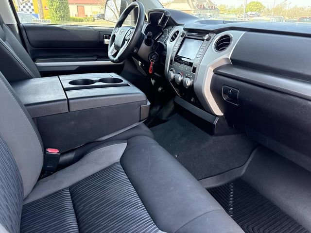Used 2015 Toyota Tundra SR5 RWD image 18