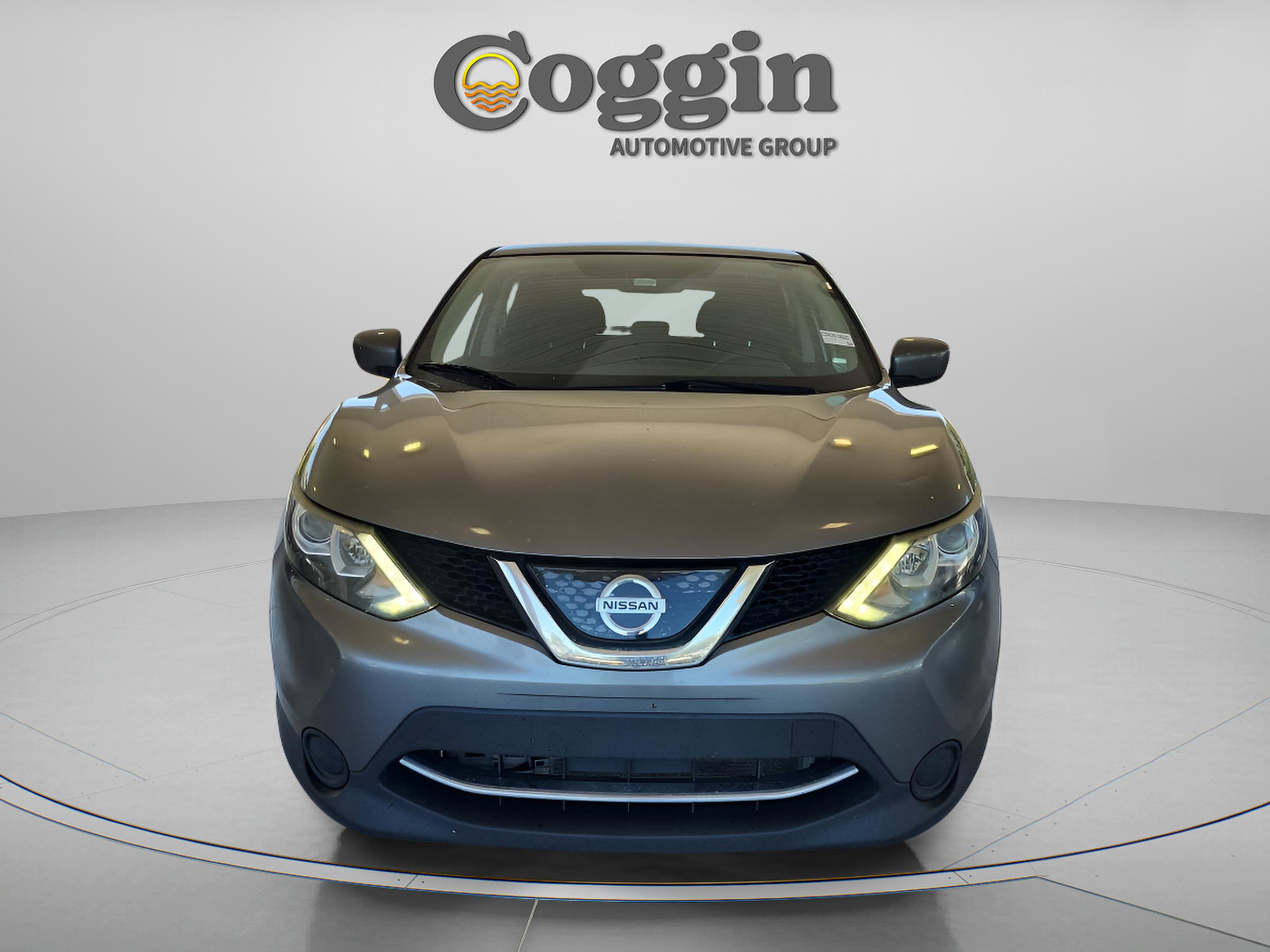 Used 2018 Nissan Rogue Sport S w/ S Appearance Package FWD image 9