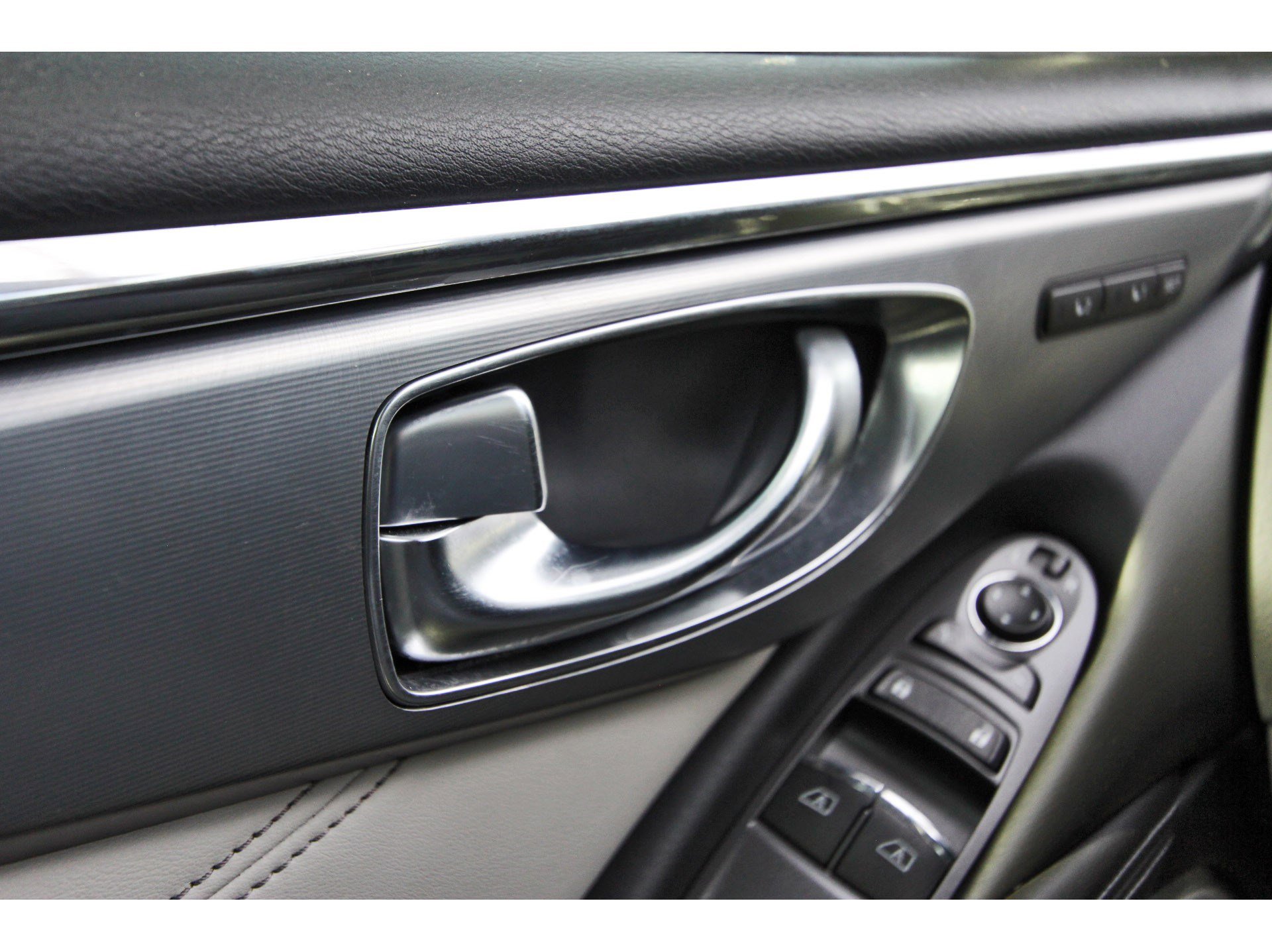 Used 2022 INFINITI Q60 3.0t Luxe w/ Essential Package image 22