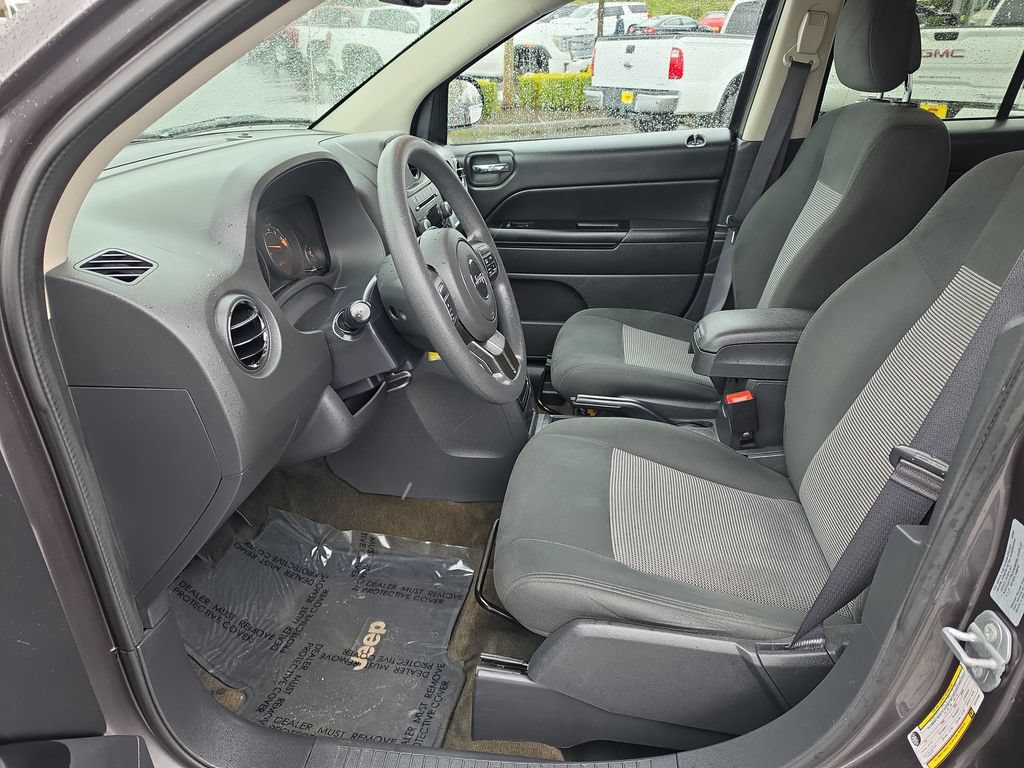 Used 2017 Jeep Compass Sport w/ Power Value Group AWD/4WD image 19