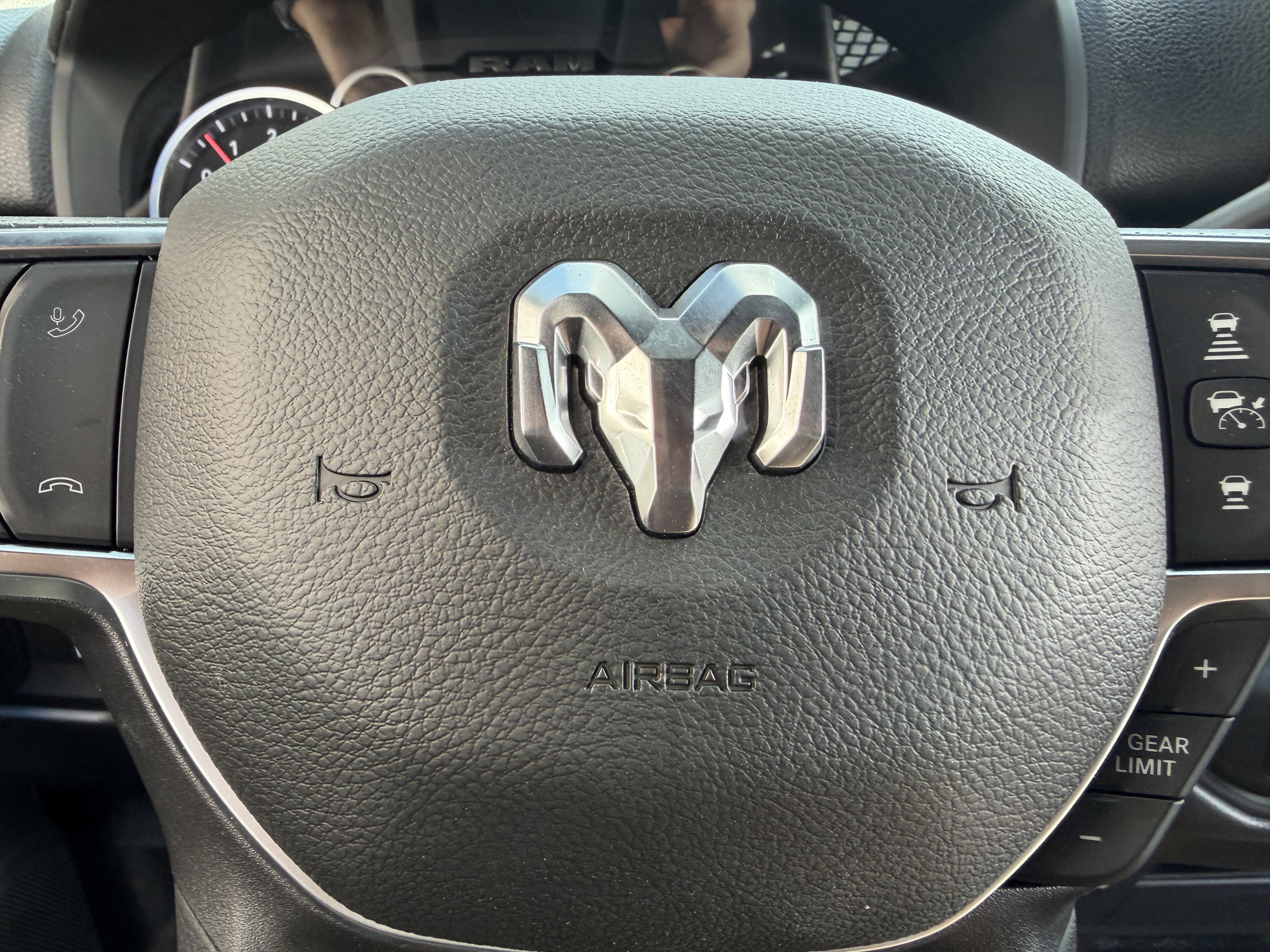 New 2026 RAM 3500 Tradesman AWD/4WD image 31
