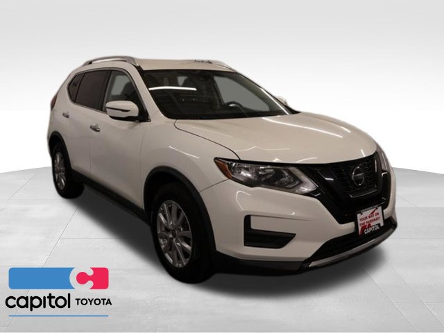Used 2020 Nissan Rogue SV