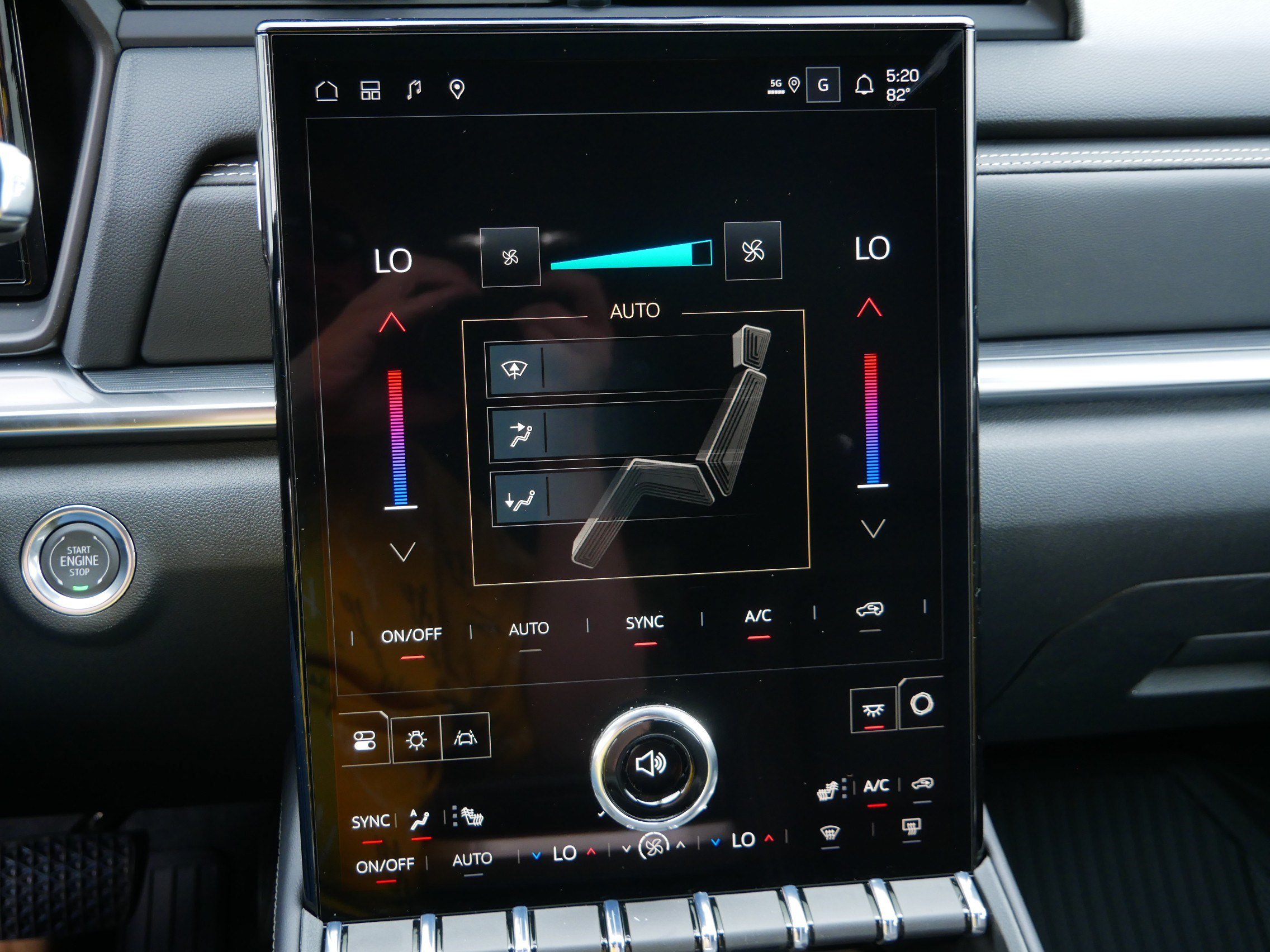New 2027 GMC Terrain Elevation w/ Elevation Premium Package FWD image 8