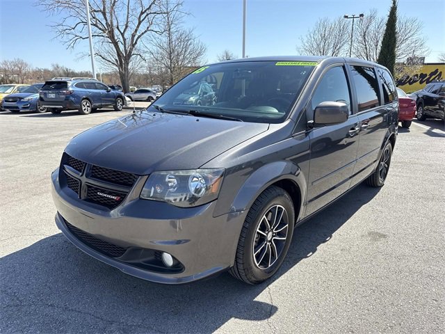 Used 2015 Dodge Grand Caravan SXT w/ Blacktop Package image 8